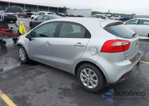 2013 Kia Rio Lx z USA, uszkodzony, nr VIN KNADM5A33D6174642